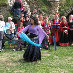 Orientální tance středně a více pokročilé 18-19:30 od 28. ledna ´26 - Skupina Shareefa